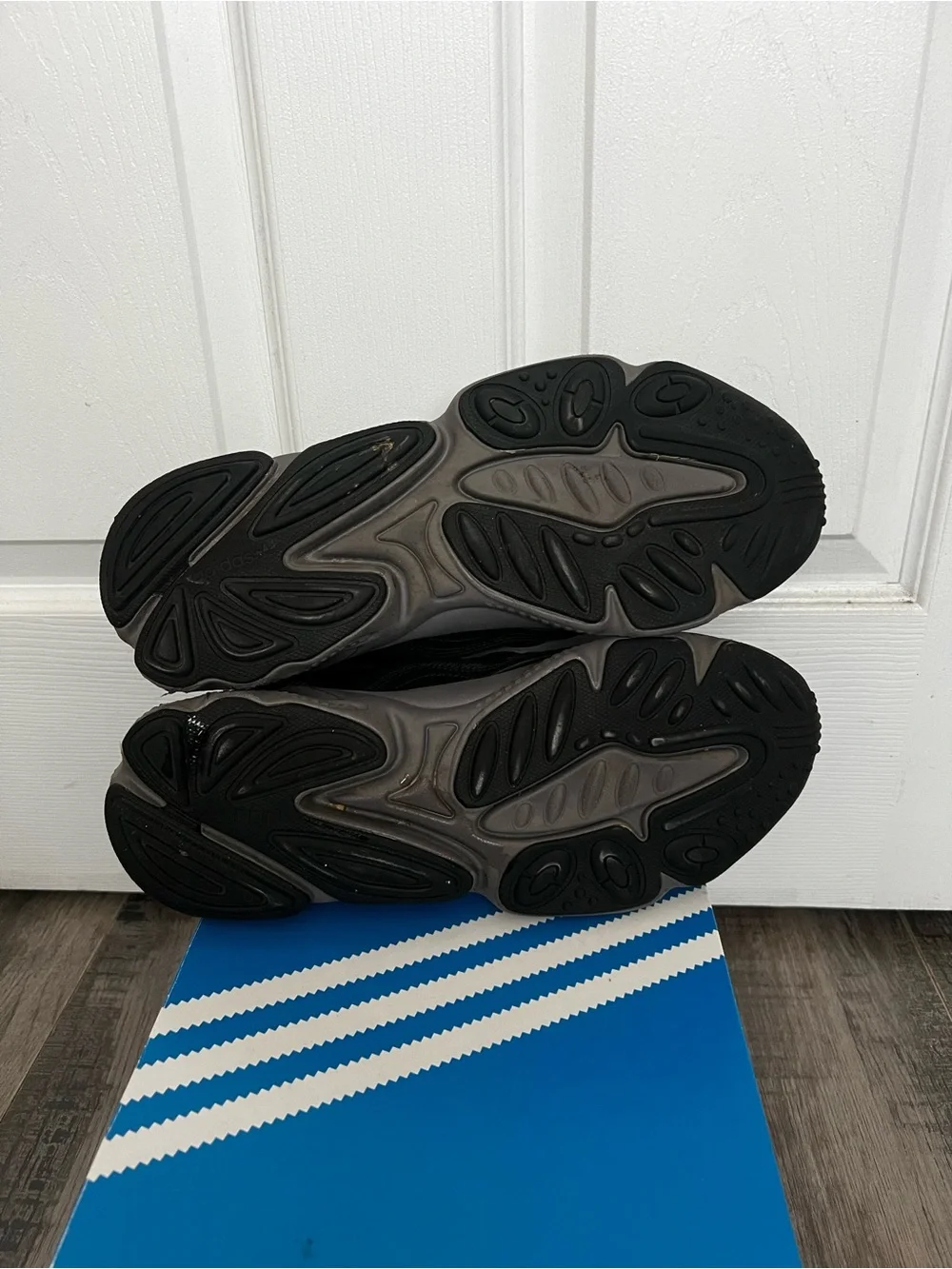 Adidas Ozweego 'Black Charcoal Screaming Green'